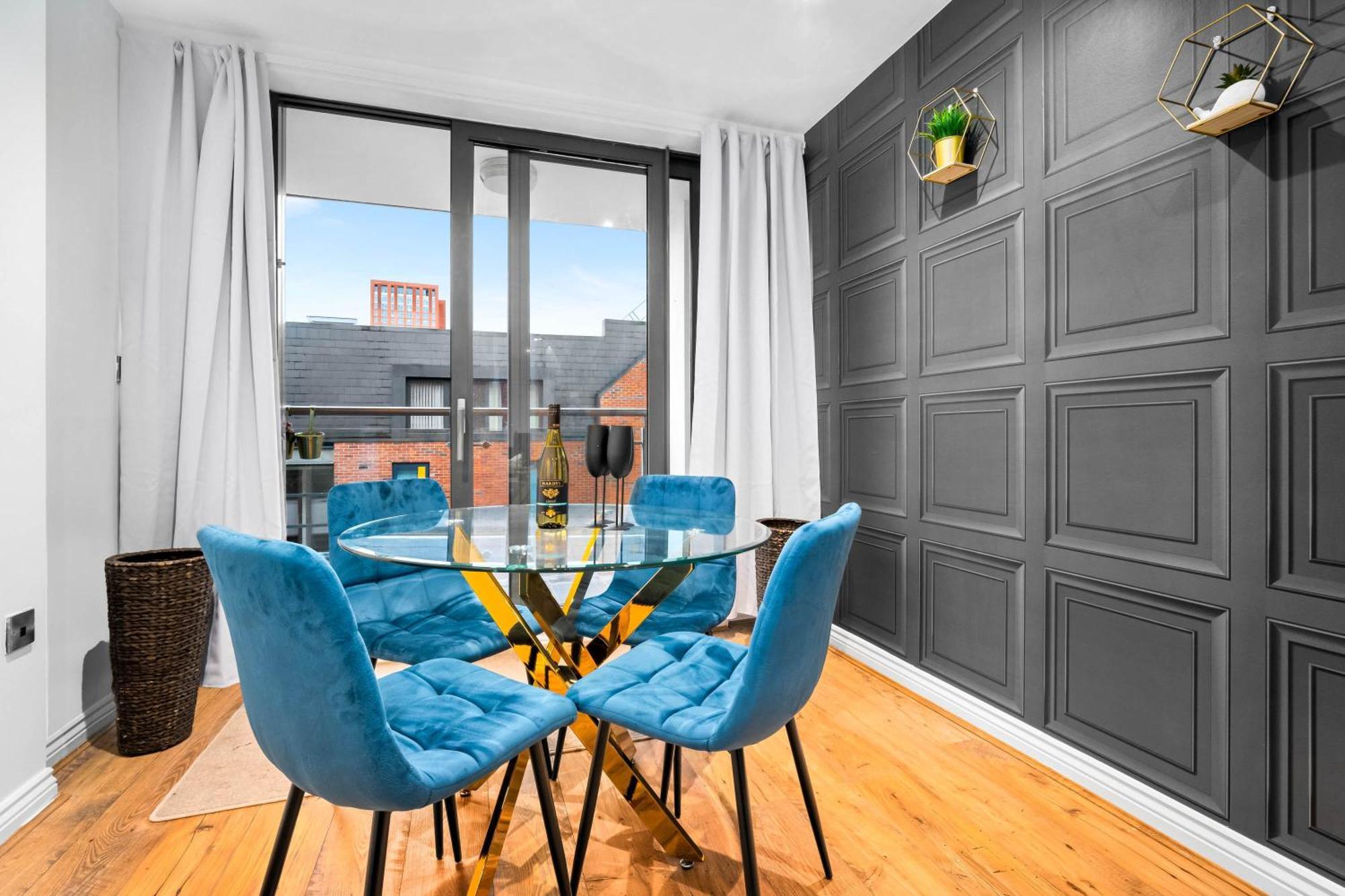 Luxury Two Bedroom Apartment - City Ceentre - Balcony - Jq - Netflix & Wifi - 11B Birmingham Dış mekan fotoğraf